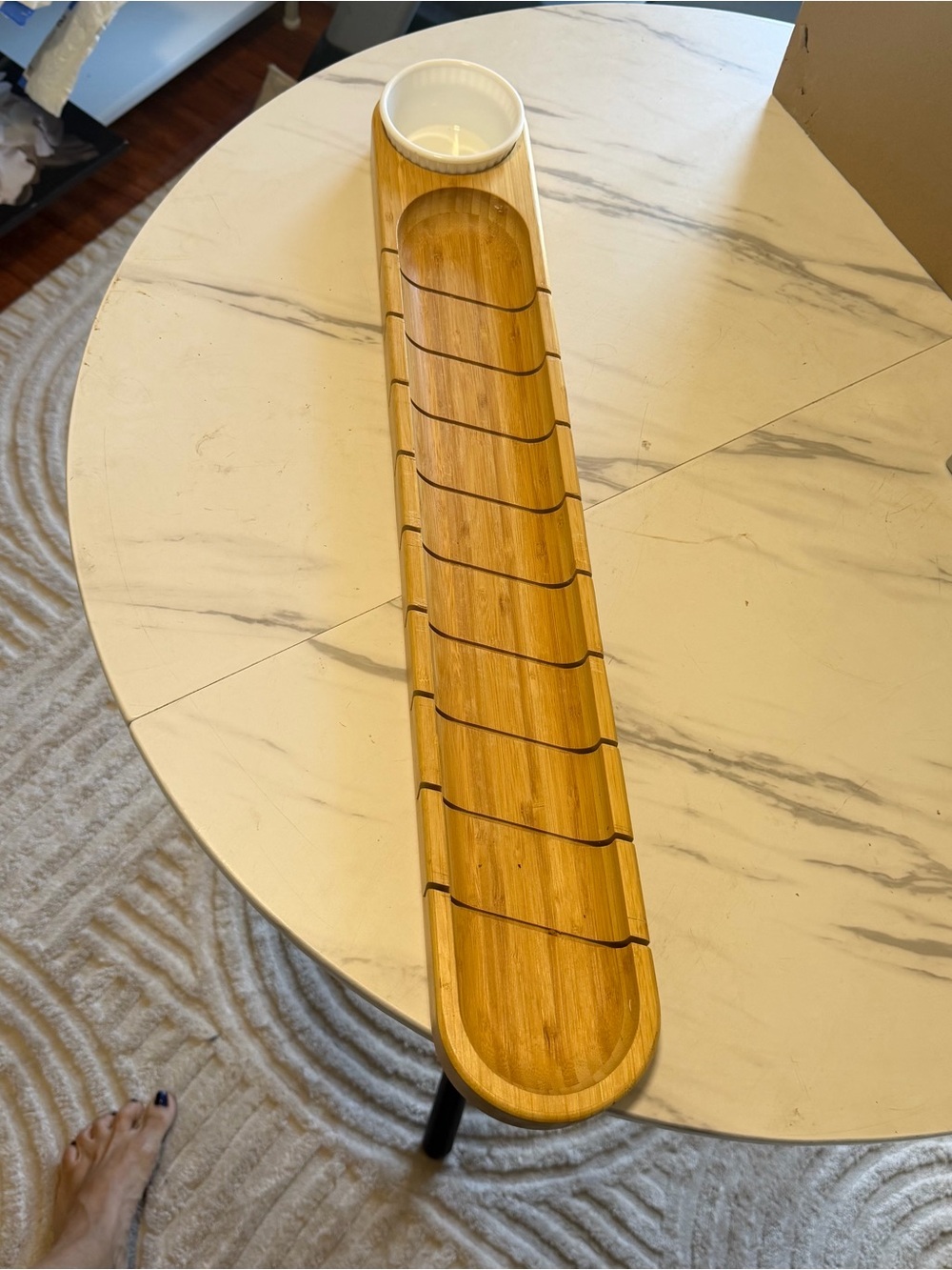 Bamboo wood-baguette bread slicer serving board